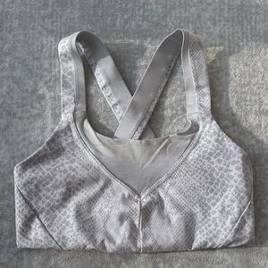 Lululemon Athletica Silver Patterned Sports Bra